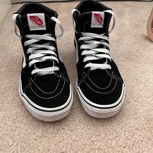 Vans sk8-hi — size 6.5 (mens) or 8 (woman)